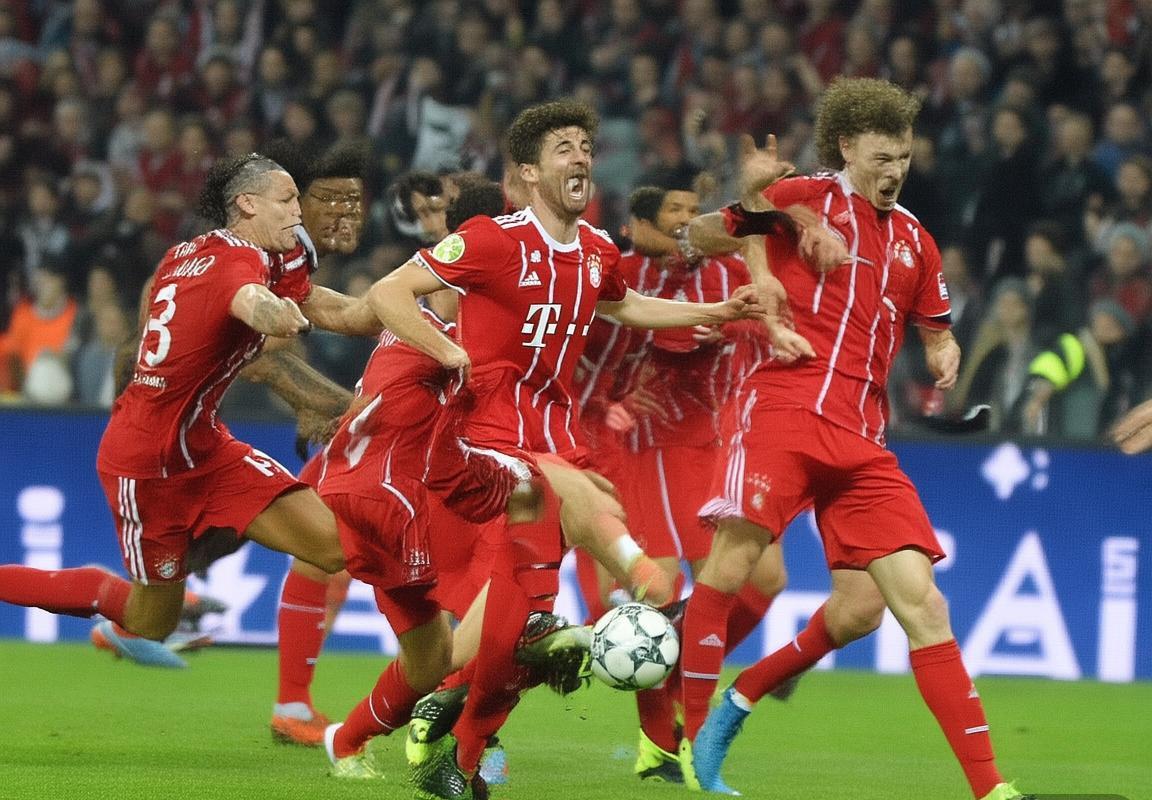 拜仁慕尼黑VS皇家马德里：欧冠巅峰对决经典回顾(图3)